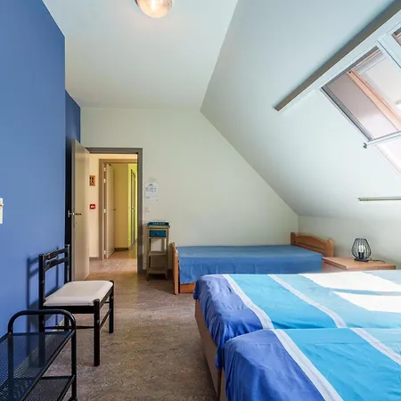 Meeuwenoord 펜션 *